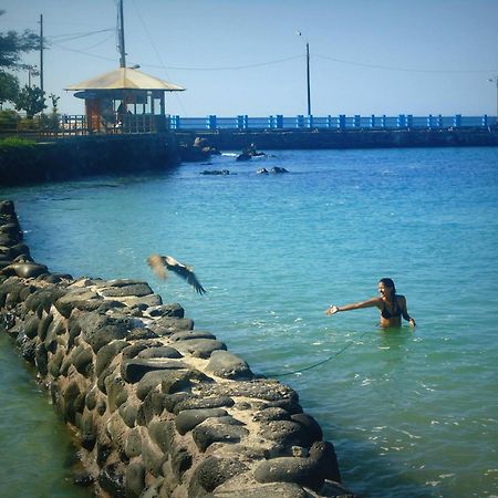 Casa Playa Los Marinos Puerto Baquerizo Moreno Buitenkant foto