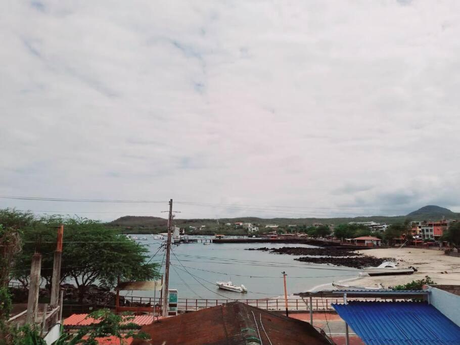 Casa Playa Los Marinos Puerto Baquerizo Moreno Buitenkant foto